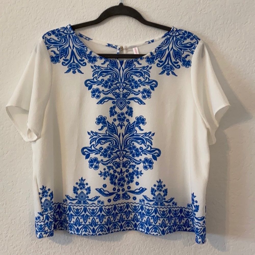 Floral Print Short Sleeve Top- Xhilaration